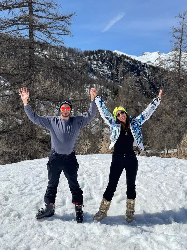 0D21BD16-877D-4E3C-B0D1-A52ED1562AE9_1_105_c