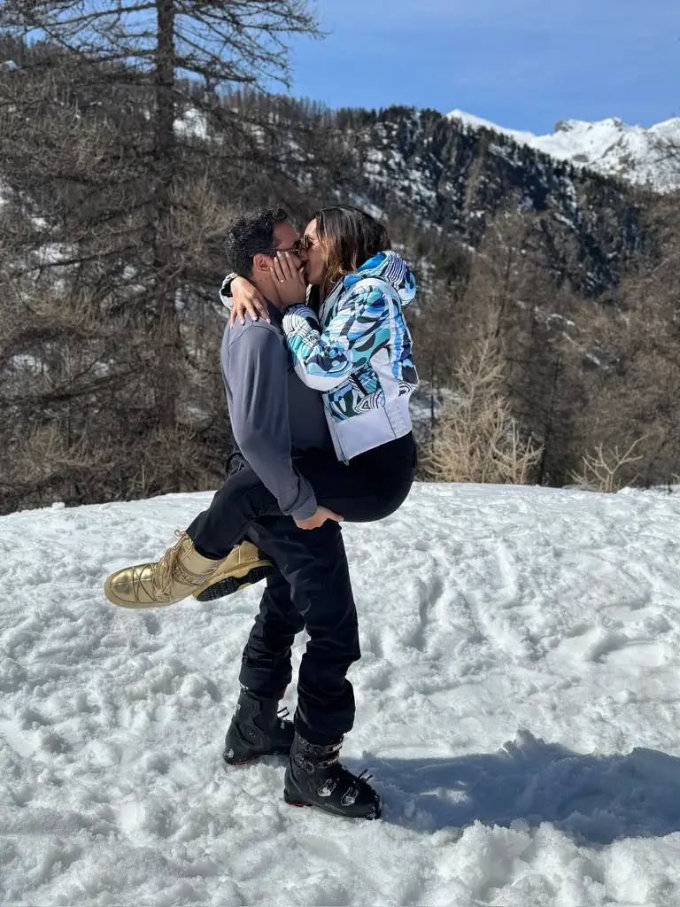 E5837E2D-D284-4F76-BB97-72F6E19A9D77_1_105_c